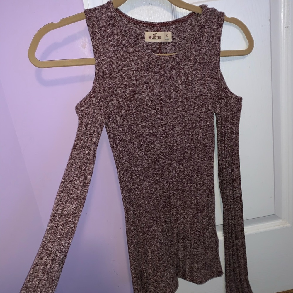 Hollister open shoulder top